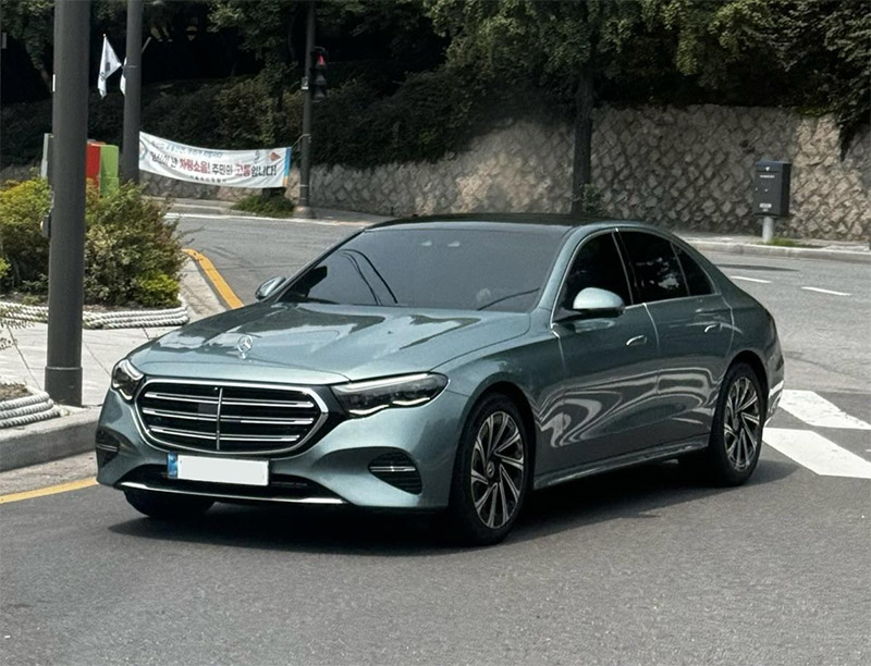 Mercedes-Benz Trades “Luxury” for Mass Appeal in Bold Strategy Shift